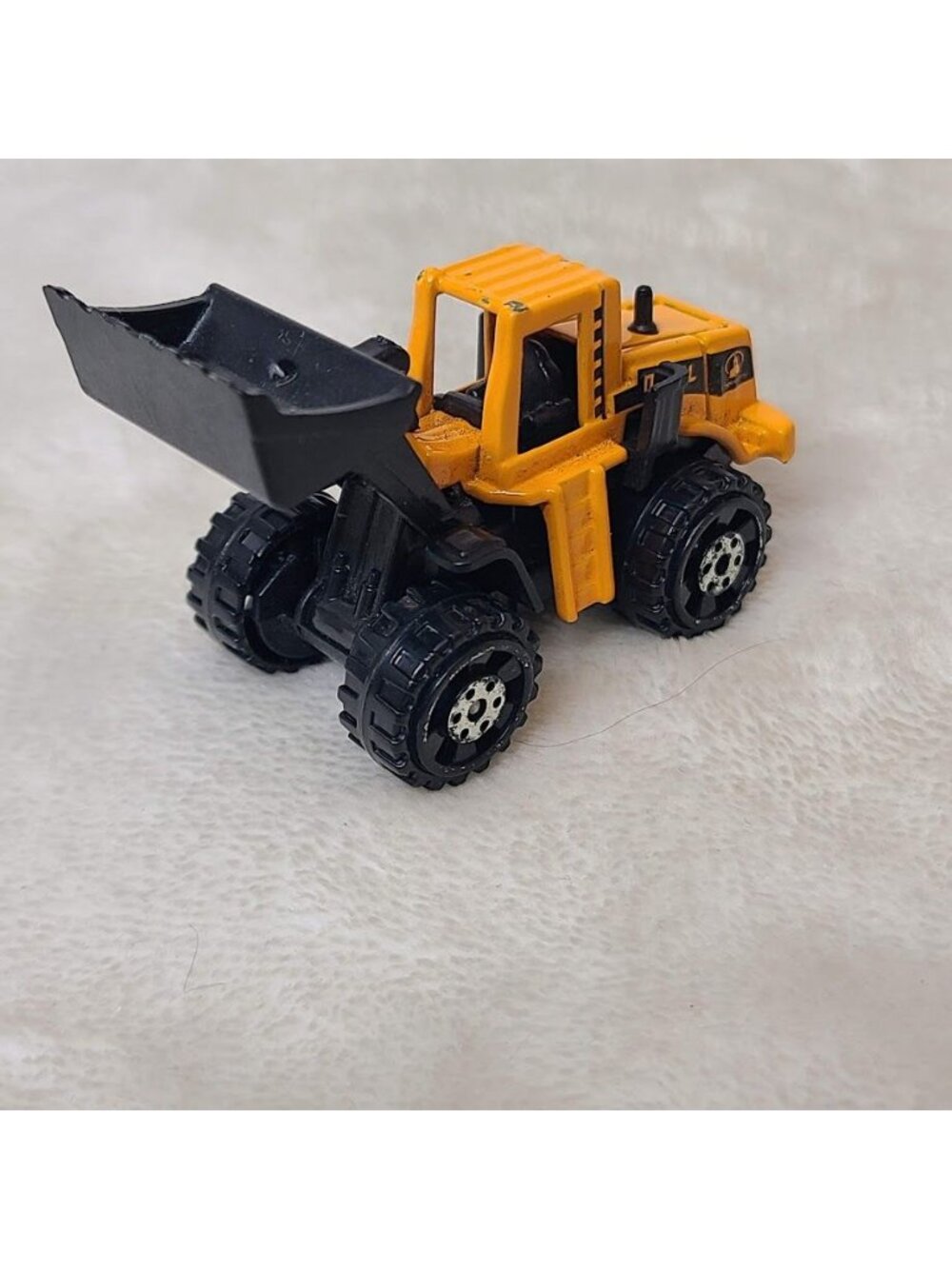 Engineering Metal Front Loader Wheel Loader Toy Truck 1:64 Bucket - Picture 6 of 9